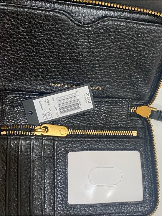 Marc By Marc Jacobs Handbags - New with tags Marc Jacob’s Wristlet Leather wallet